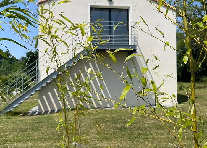 Location D Un De 45m2 Et D Ch Pensión La Roche-sur-Yon